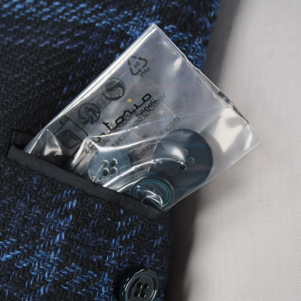 Sartorio Kiton NWT Wool Blend Sport Coat Size 52R (42R US) In Blue Plaid